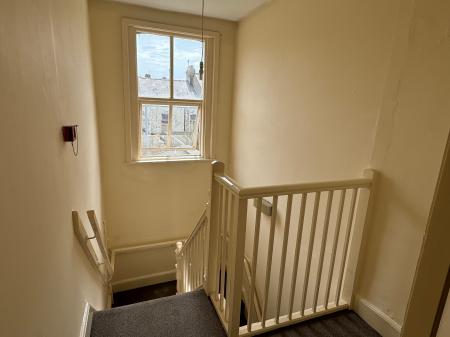 1 bedroom Flat to let in Market Street, Carnforth, LA5