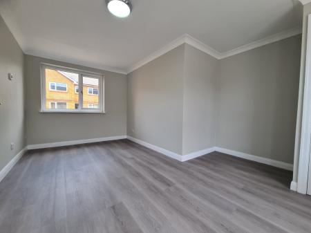 1 bedroom Flat to let in Alexandra Court, Lancaster, LA1