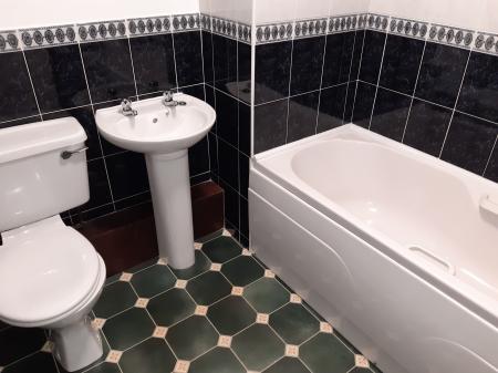 2 bedroom Flat to let in Grebe Wharf, Ridge Lane, Lancaster, LA1