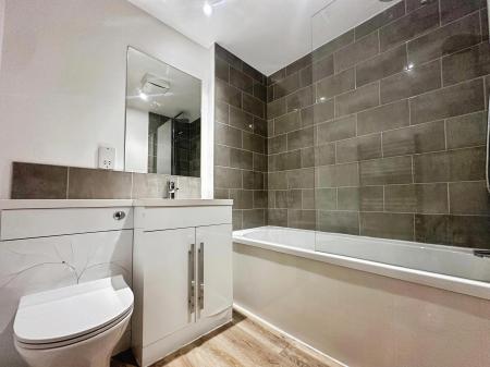 2 bedroom Apartment to let in Pointer Court, Ashton Road, Lancaster, LA1
