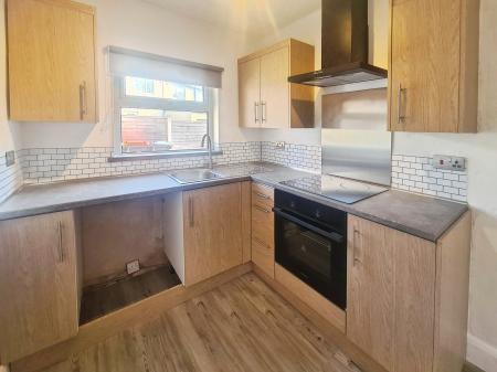 3 bedroom Semi-detached house to let in Sulby Drive, Lancaster, LA1