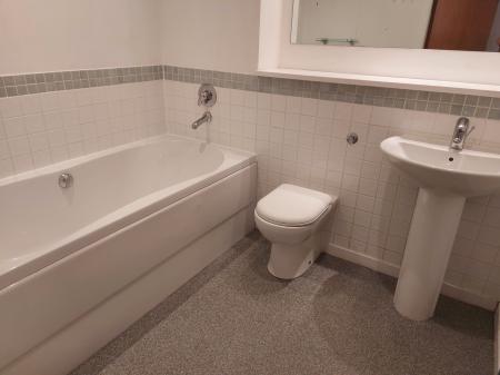 2 bedroom Apartment to let in Robert Street, Lancaster, LA1