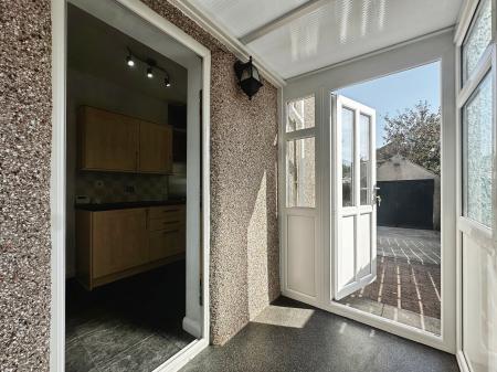 3 bedroom Semi-detached house to let in Borwick Drive, Lancaster, LA1