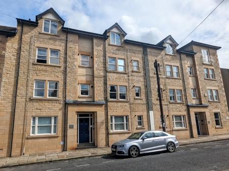 2 bedroom Flat to let in Regency Court, Queen Street, LA1 1RF