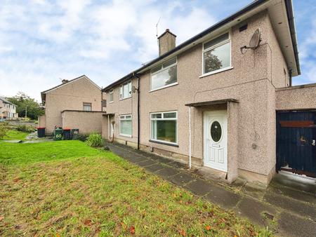 4 bedroom Semi-detached house to let in Slaidburn Drive, Hala, Lancaster, LA1