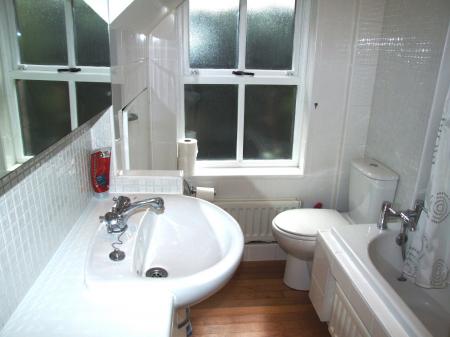 1 bedroom Apartment to let in Youngs Yard, Queen Street, Lancaster, LA1 1RS