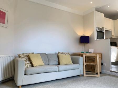 1 bedroom Apartment to let in Youngs Yard, Queen Street, Lancaster, LA1 1RS
