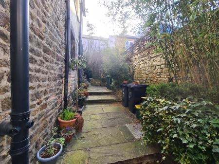 1 bedroom Apartment to let in Youngs Yard, Queen Street, Lancaster, LA1 1RS