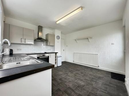 3 bedroom Bungalow to let in Warren Drive, Slyne-with-Hest, LA2