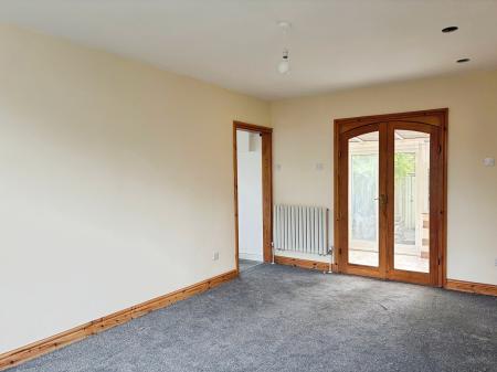 3 bedroom Semi-detached house to let in Ryelands Road, Lancaster, LA1