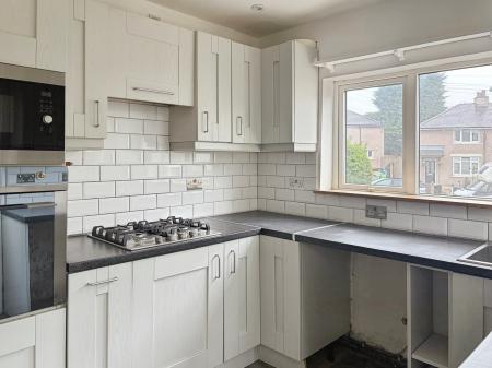 3 bedroom Semi-detached house to let in Ryelands Road, Lancaster, LA1