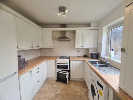 3 bedroom Semi-detached house to let in Eskrigge Court, Lancaster, LA1