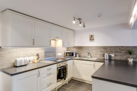 1 bedroom Apartment to let in 7-9 Chapel Street, Lancaster, LA1