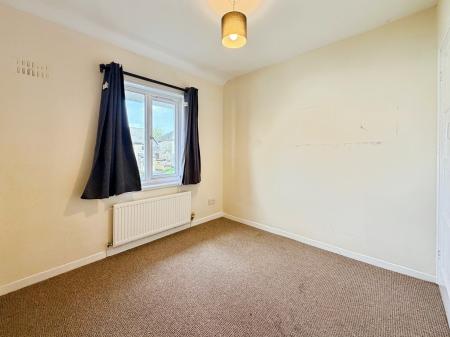 3 bedroom Semi-detached house to let in Ingleton Drive, Hala, Lancaster, LA1