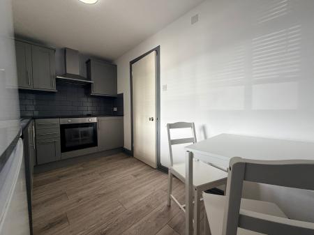 1 bedroom Flat to let in Greaves Road, Greaves, Lancaster, LA1