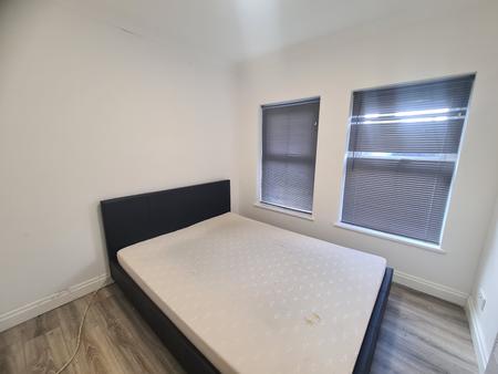 2 bedroom Flat to let in Chapel Street, City Centre, Lancaster, LA1