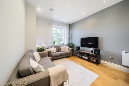 2 bedroom Flat for sale in Boyds Mill, Leeds, LS9