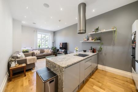 2 bedroom Flat for sale in Boyds Mill, Leeds, LS9