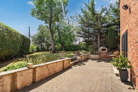 5 bedroom Detached house for sale in Church Lane, Chapel Allerton, Leeds, LS7