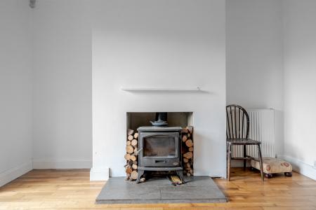 3 bedroom End of terrace house for sale in Farm Hill North, Leeds, LS7