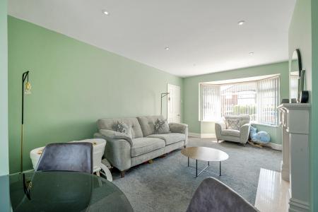 3 bedroom Semi-detached house for sale in Gledhow Park Avenue, Chapel Allerton, Leeds, LS7