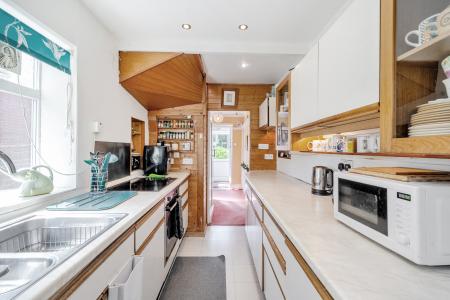 3 bedroom Semi-detached house for sale in Gledhow Park Grove, Chapel Allerton, Leeds, LS7