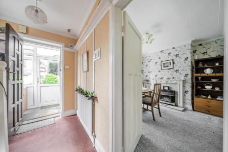 3 bedroom Semi-detached house for sale in Gledhow Park Grove, Chapel Allerton, Leeds, LS7