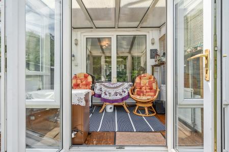 3 bedroom Semi-detached house for sale in Gledhow Park Grove, Chapel Allerton, Leeds, LS7