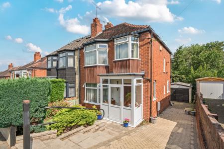 3 bedroom Semi-detached house for sale in Gledhow Park Grove, Chapel Allerton, Leeds, LS7