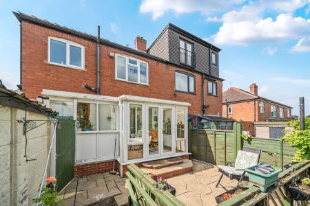 3 bedroom Semi-detached house for sale in Gledhow Park Grove, Chapel Allerton, Leeds, LS7