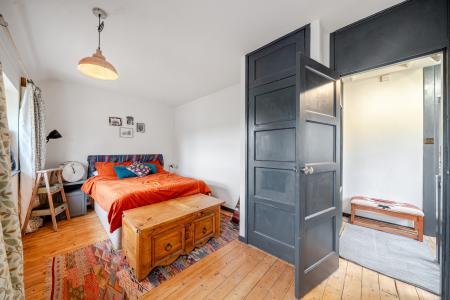 2 bedroom Semi-detached house for sale in Lidgett Lane, Roundhay, Leeds, LS8