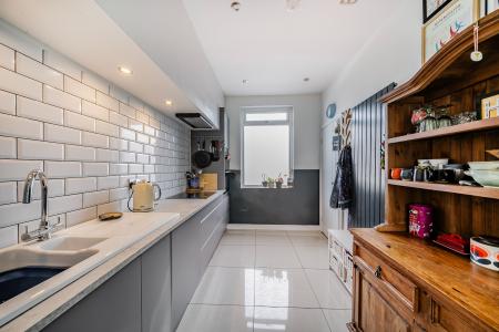 4 bedroom Semi-detached house for sale in Monk Bridge Terrace, Meanwood, Leeds, LS6