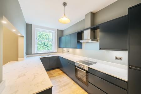 2 bedroom Flat for sale in North Grove, 9 Stainbeck Lane, Chapel Allerton, Leeds, LS7