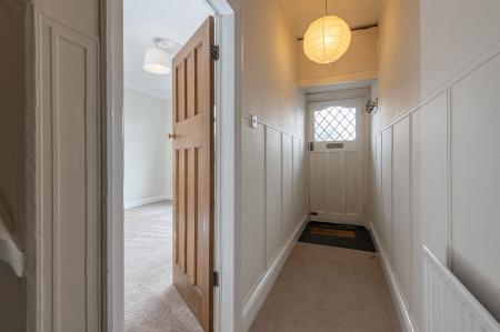 3 bedroom Terraced House for sale in Roundhay Avenue, Leeds, LS8