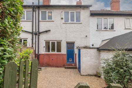 3 bedroom Terraced House for sale in Roundhay Avenue, Leeds, LS8