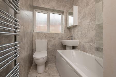 3 bedroom Terraced House for sale in Roundhay Avenue, Leeds, LS8