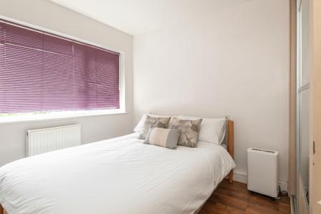 2 bedroom Flat for sale in Sandhill Court, Sandhill Lane, Alwoodley, Leeds, LS17