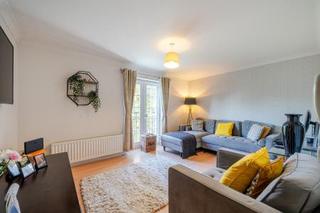 2 bedroom Flat for sale in Teale Drive, Chapel Allerton, Leeds, LS7