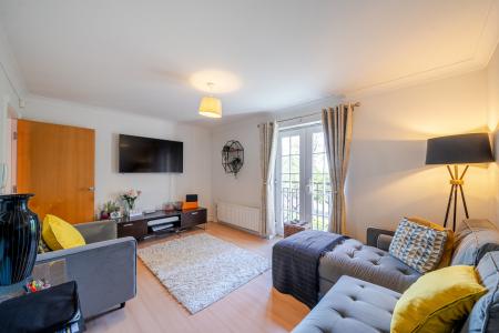 2 bedroom Flat for sale in Teale Drive, Chapel Allerton, Leeds, LS7