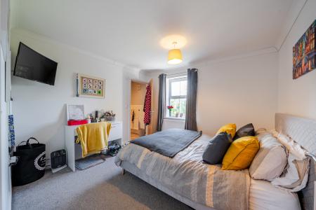 2 bedroom Flat for sale in Teale Drive, Chapel Allerton, Leeds, LS7