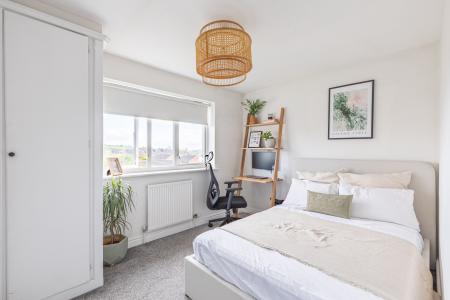 3 bedroom Detached house for sale in Woodside Mews, Meanwood, Leeds, LS7