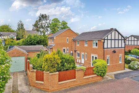 3 bedroom Detached house for sale in Woodside Mews, Meanwood, Leeds, LS7
