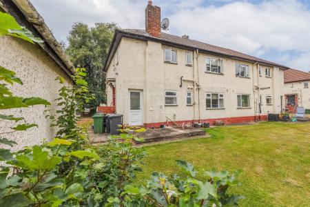 2 bedroom Flat for sale in Sandringham Drive, Moortown, Leeds, LS17