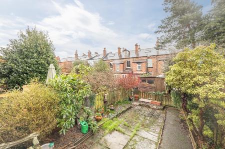4 bedroom Terraced House for sale in Victoria Street, Chapel Allerton, Leeds, LS7