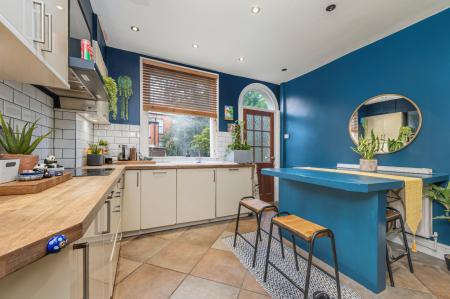 4 bedroom Terraced House for sale in Victoria Street, Chapel Allerton, Leeds, LS7