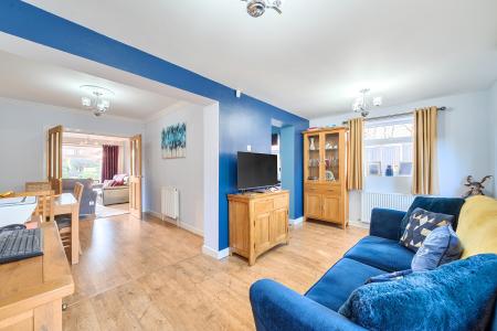 3 bedroom Semi-detached house for sale in Highwood Avenue, Moortown, Leeds, LS17