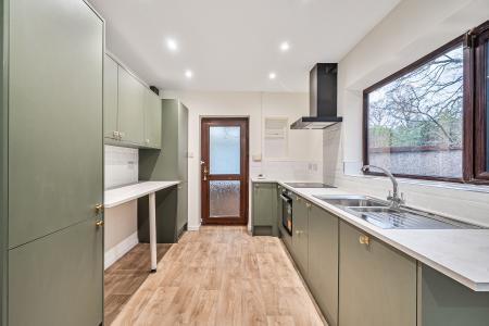 3 bedroom Detached house for sale in Newton Park Drive, Chapel Allerton, Leeds, LS7