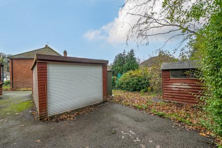 3 bedroom Detached house for sale in Newton Park Drive, Chapel Allerton, Leeds, LS7