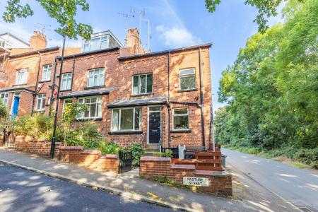 3 bedroom End of terrace house for sale in Pasture Street, Chapel Allerton, Leeds, LS7