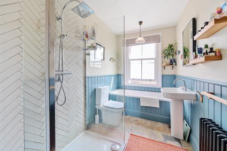 3 bedroom Town house for sale in Harrogate Road, Chapel Allerton, Leeds, LS7